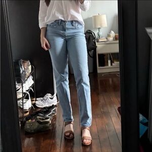 The Straight Mid Rise Curve Love Jeans